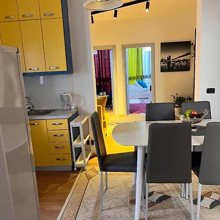 Apartament Qerret Kavaje Apartment Golem (Tirana)